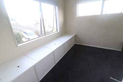 Photo of property in 10a Marie Crescent, Te Atatu South, Auckland, 0610