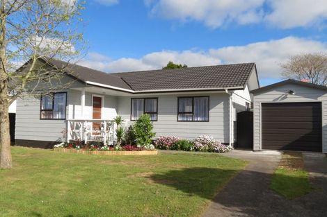 Photo of property in 75a Willis Road, Papakura, 2110