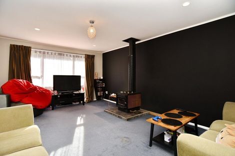 Photo of property in 5 Eders Road, Woodend, 7610