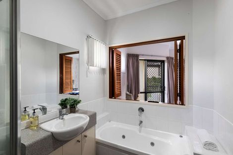 Photo of property in 22 Trimaran Drive, Gulf Harbour, Whangaparaoa, 0930