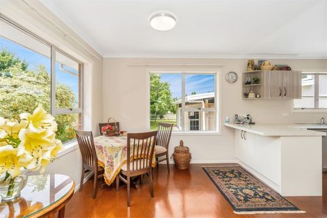 Photo of property in 11 Fiona Place, Dinsdale, Hamilton, 3204