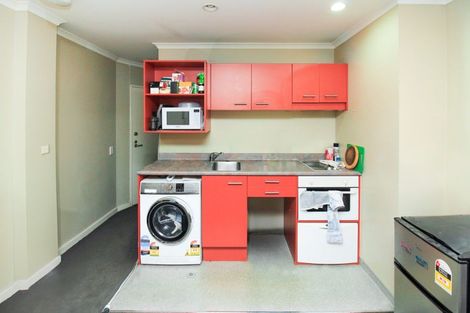 Photo of property in Aitken Street Apartments, 205/5 Aitken Street, Thorndon, Wellington, 6011