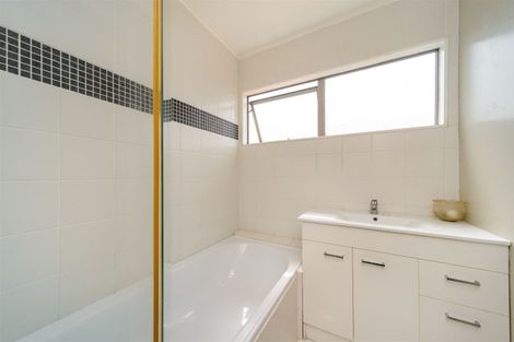 Photo of property in 1 Marece Court, Palmerston North, 4410