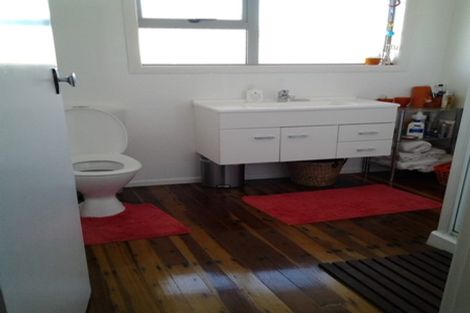 Photo of property in 2/21 Bloomfield Terrace, Hutt Central, Lower Hutt, 5010