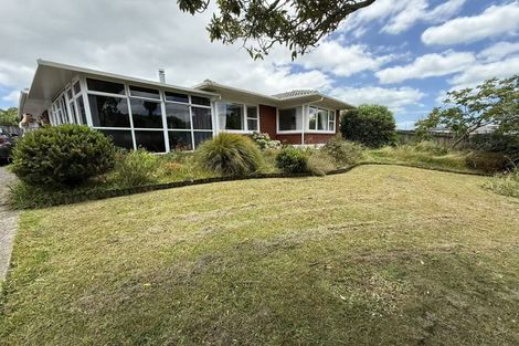 Photo of property in 30 Meadway, Sunnyhills, Auckland, 2010