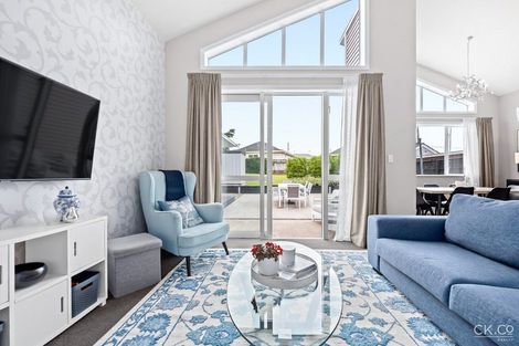 Photo of property in 13 John Street, Trentham, Upper Hutt, 5018