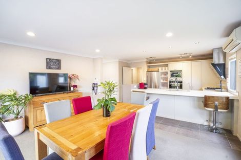 Photo of property in 3 Girvan Terrace, Wattle Downs, Auckland, 2103