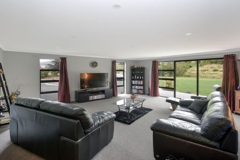 Photo of property in 1f Hoylake Street, Outram, 9019