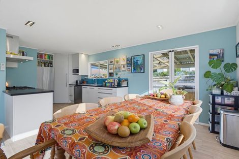 Photo of property in 3 Awatere Place, Snells Beach, 0920