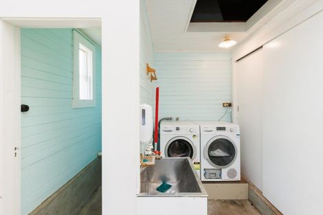 Photo of property in 179 Leedstown Road, Hunterville, Marton, 4787