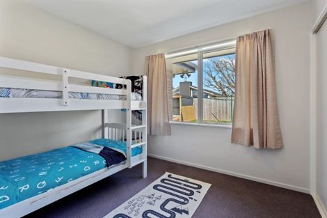 Photo of property in 144e High Street, Oxford, 7430