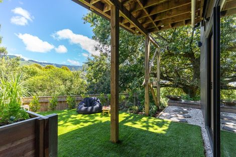Photo of property in 4a Ryan Grove, Tawa, Wellington, 5028