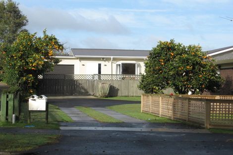 Photo of property in 1/8 South Street, Papakura, 2110