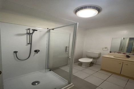 Photo of property in 16 Jubaea Place, Henderson, Auckland, 0610