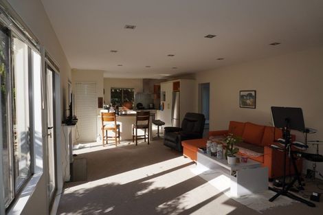Photo of property in 1b Brighton Terrace, Mairangi Bay, Auckland, 0630