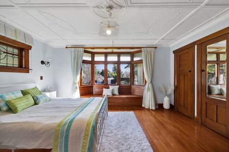 Photo of property in 192a Mangorei Road, Merrilands, New Plymouth, 4312