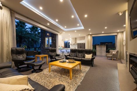 Photo of property in 23a Montgomery Terrace, Hokowhitu, Palmerston North, 4410