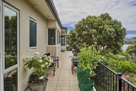 Photo of property in 95 Seaview Road, Paremata, Porirua, 5024
