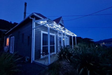 Photo of property in 41 Manapouri Street, Ravensbourne, Dunedin, 9022