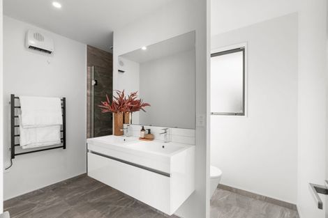 Photo of property in 11 Tulett Park Drive, Casebrook, Christchurch, 8051