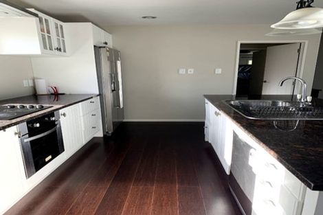 Photo of property in 386a East Coast Road, Sunnynook, Auckland, 0630