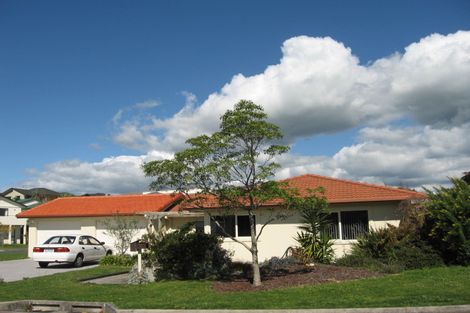 Photo of property in 1 Vanderbilt Place, Welcome Bay, Tauranga, 3112