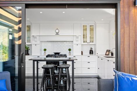 Photo of property in 10 Old Homestead Place, Kawarau Falls, Queenstown, 9300