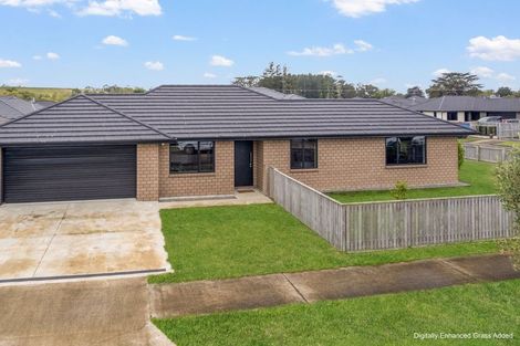 Photo of property in 17 Monarch Drive, Ashhurst, 4810