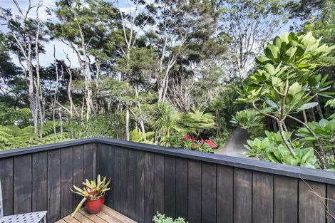 Photo of property in 2/52 Fowler Street, Northcote, Auckland, 0627