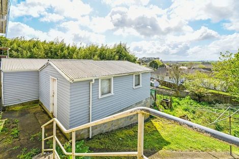 Photo of property in 16 Emere Place, Meremere, Mercer, 2474