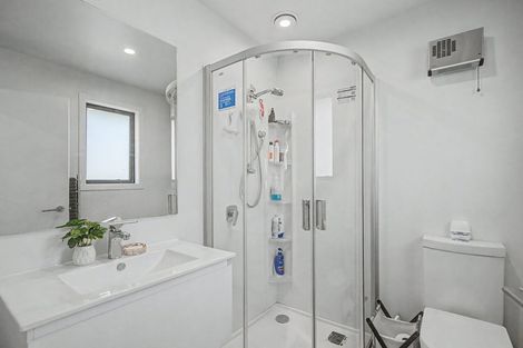 Photo of property in 30 Scully Place, Strathern, 9812