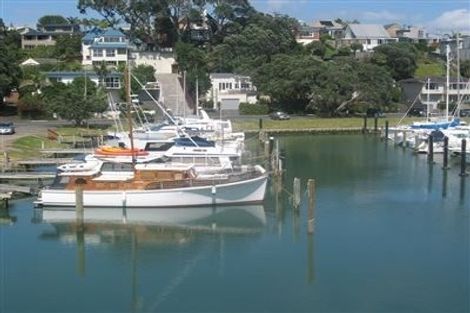 Photo of property in 2/12 Craig Road, Milford, Auckland, 0620