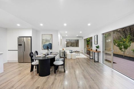 Photo of property in 124 Kyle Road, Greenhithe, Auckland, 0632