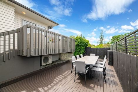 Photo of property in 13a Jenelin Road, Glendene, Auckland, 0602