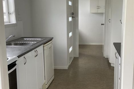 Photo of property in 1/21 Lancaster Road, Beach Haven, Auckland, 0626