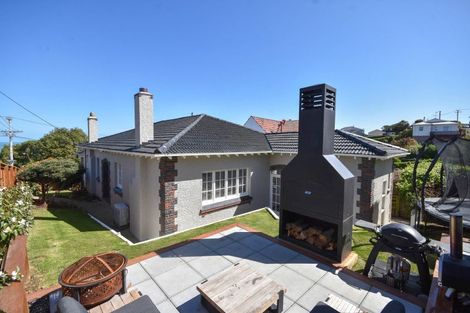 Photo of property in 1 Oakland Street, Andersons Bay, Dunedin, 9013