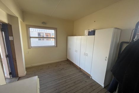 Photo of property in 13 Effingham Street, North New Brighton, Christchurch, 8083