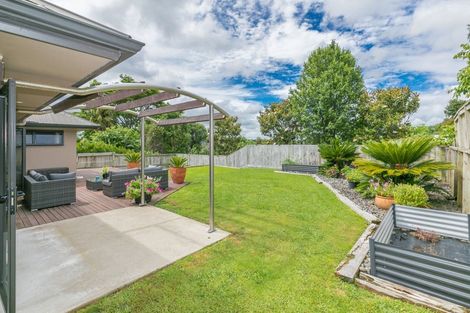 Photo of property in 71 Ayrshire Drive, Grandview Heights, Hamilton, 3200