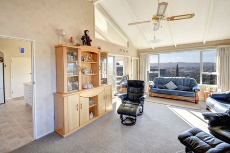 Photo of property in 13 Clyde Street, Kinmont Park, Mosgiel, 9024