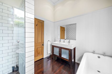 Photo of property in 124 Grange Road, Mount Eden, Auckland, 1024