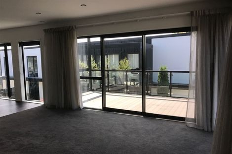 Photo of property in 4/275 Kilmore Street, Christchurch Central, Christchurch, 8011