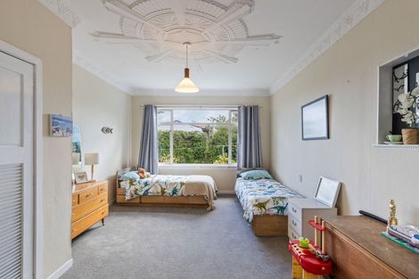 Photo of property in 383 Saint Aubyn Street, Moturoa, New Plymouth, 4310