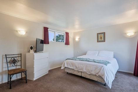 Photo of property in 68 Meadowvale Drive, Levin, 5510