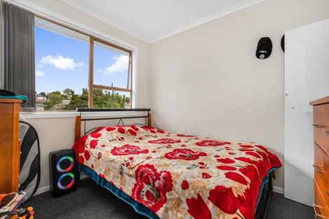 Photo of property in 34 Aquarius Avenue, Glen Eden, Auckland, 0602