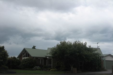 Photo of property in 17 Quantock Place, Burwood, Christchurch, 8083