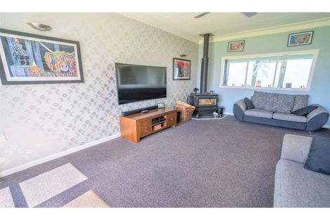 Photo of property in 242 Chelmsford Street, Waverley, Invercargill, 9810