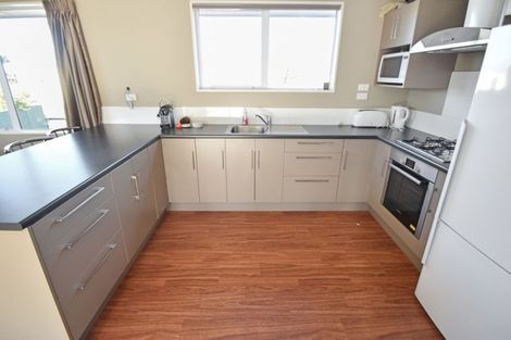 Photo of property in 2 Totara Drive, Twizel, 7901