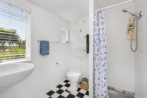 Photo of property in 26 Lily Street, Raglan, 3225