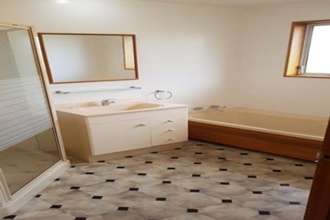 Photo of property in 2/19 Euston Street, Riccarton, Christchurch, 8041