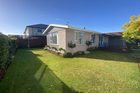 Photo of property in 4 Janet Street, Upper Riccarton, Christchurch, 8041